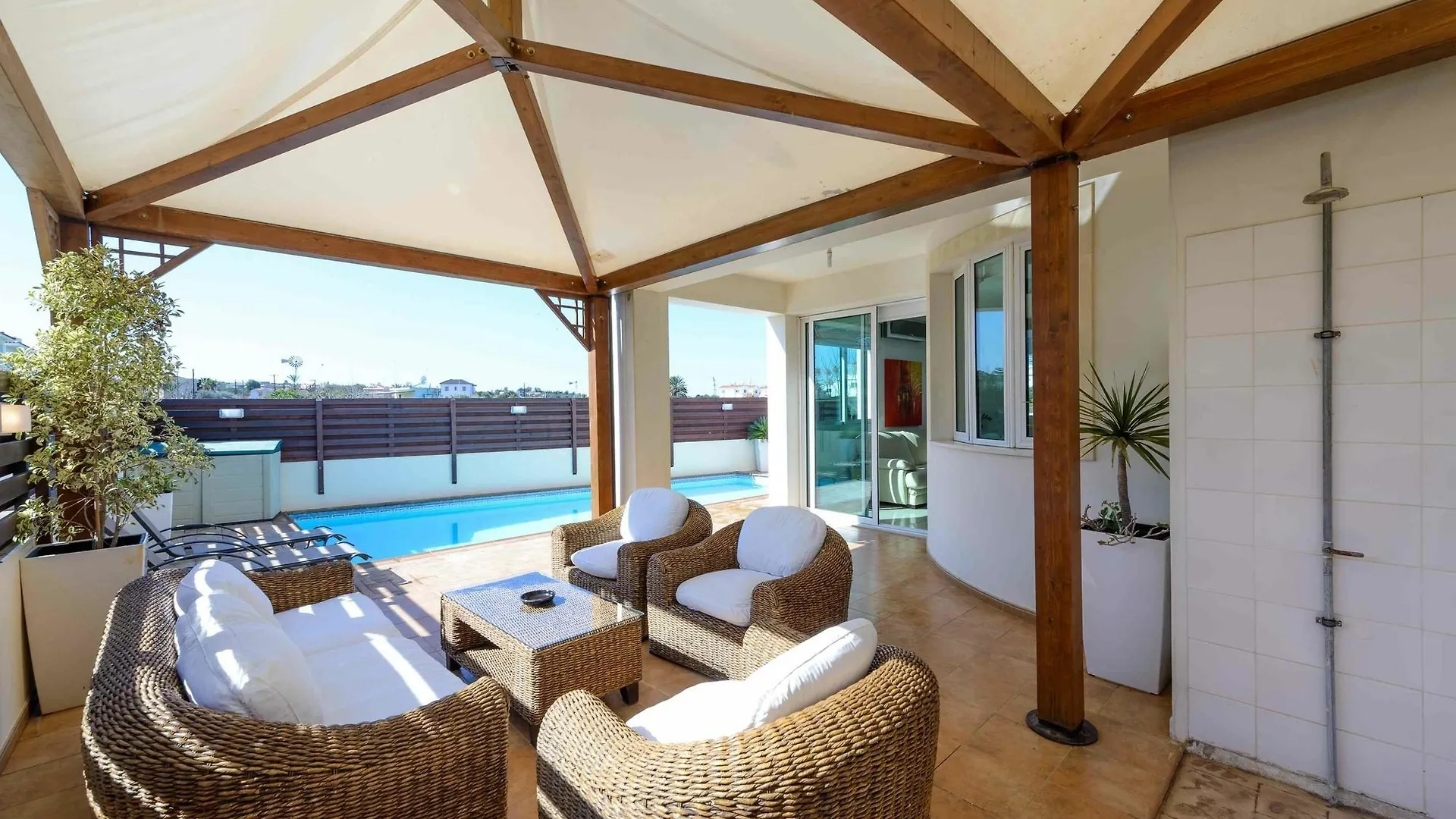La Vita Villa #1 Protaras