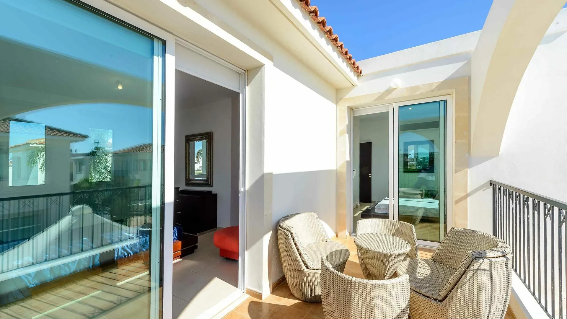La Vita Villa #1 Protaras 0*,